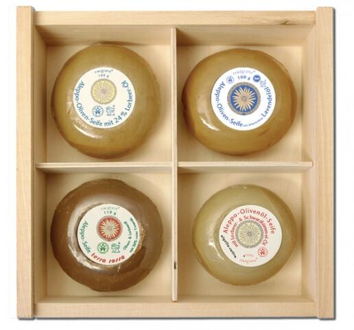 4 aleppo soaps set Aleppo Soap set wooden box